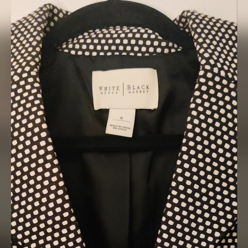 White House Black Market Women's Blazer size 8 - Picture 3 of 4